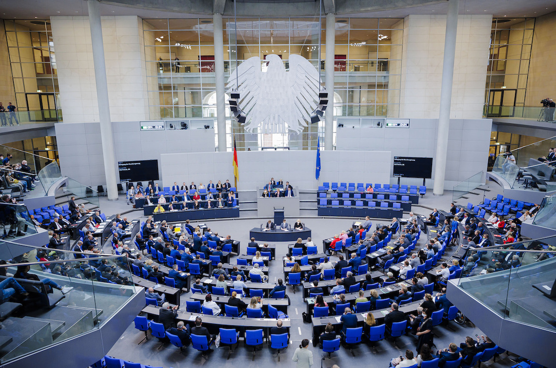 Blick in den Plenarsaal