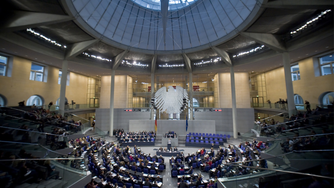 Blick in den Plenarsaal