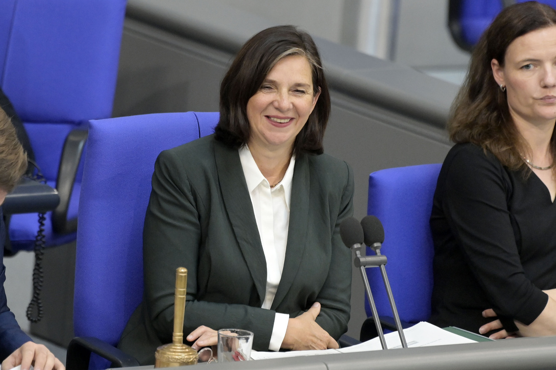Katrin Göring-Eckardt sitzt im Bundestag.